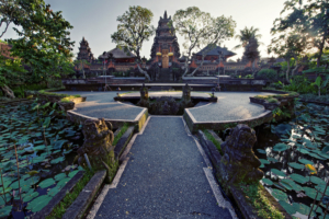 Pura Taman Saraswati Ubud 3